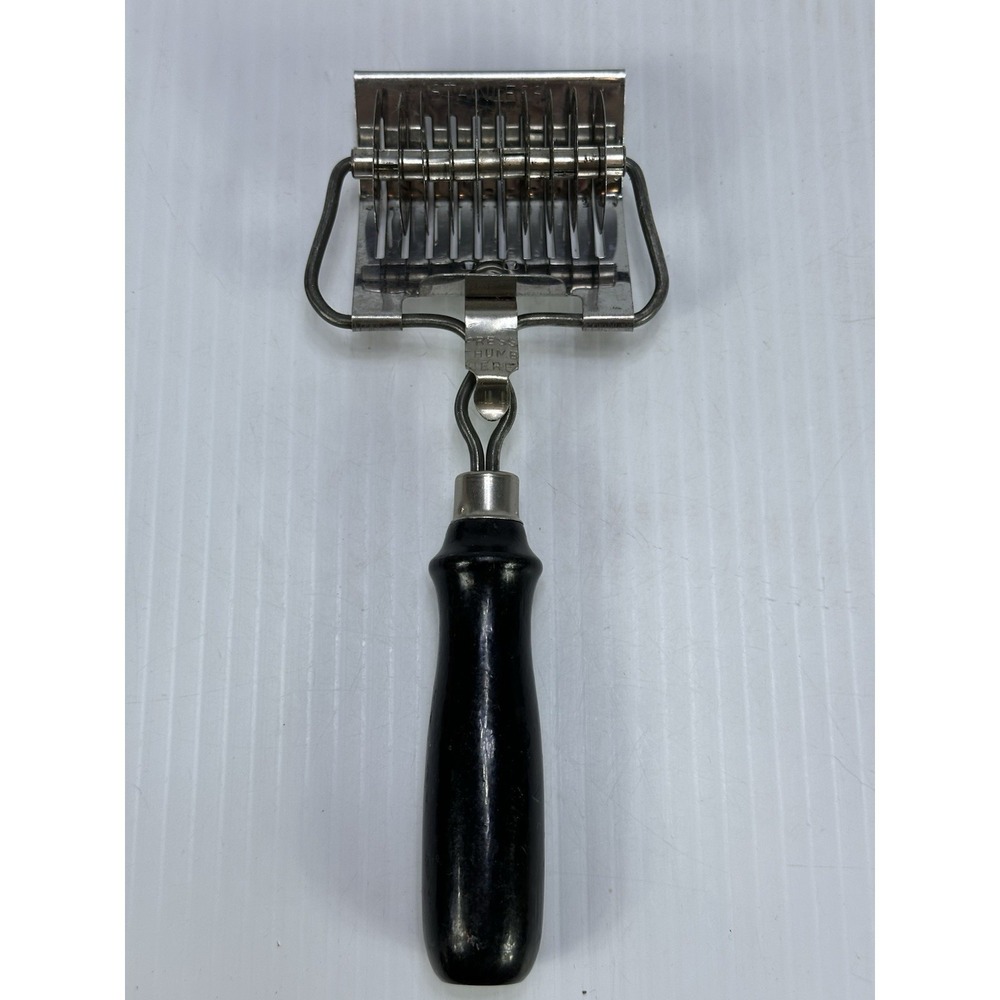 Vintage Antique Stainless Metal Pasta Pastry Cutter Roller Black Wood Handle USA